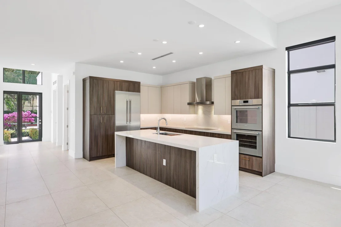 Photo of 655 Kingsbridge Street