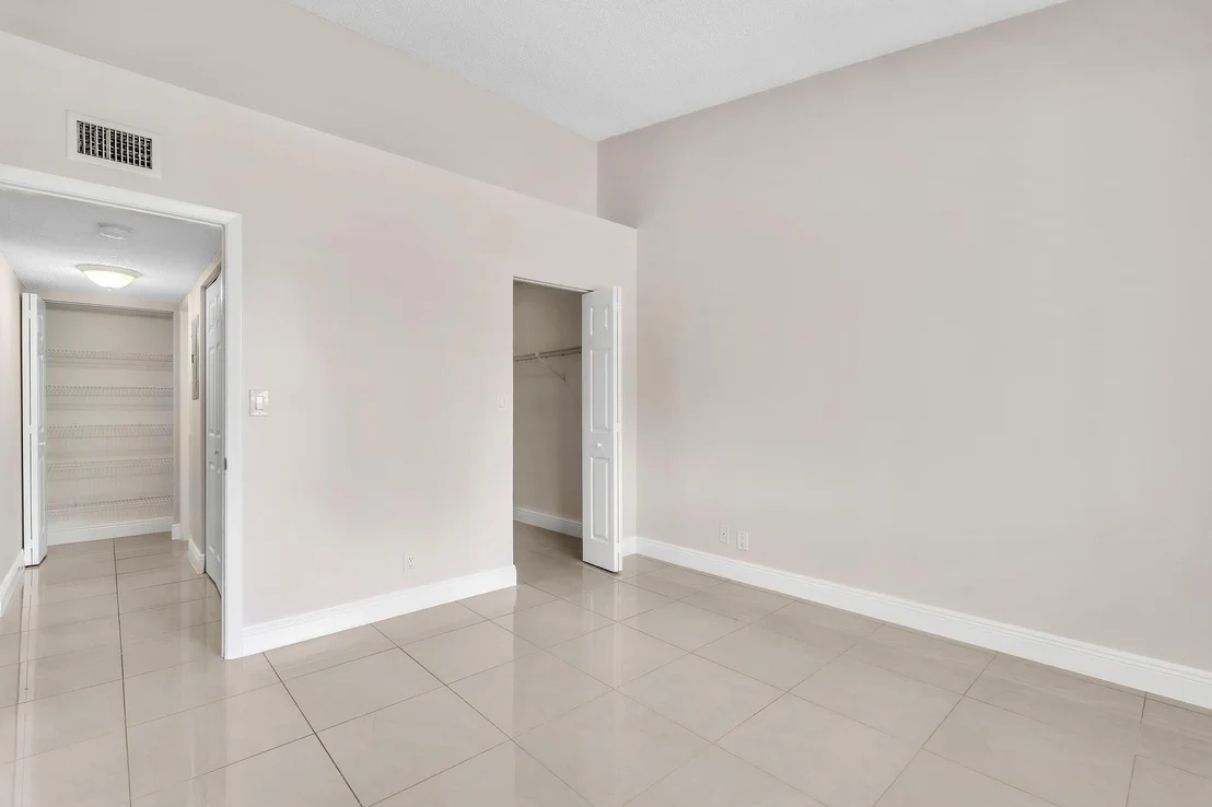 Photo of Unit 7201 at 601 LYONS Road