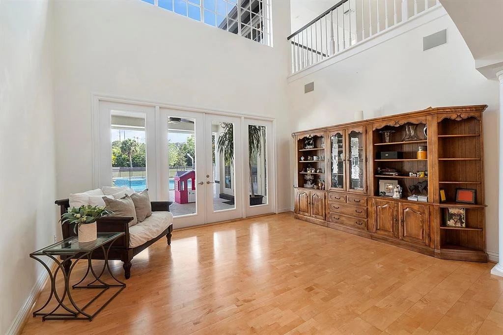Photo of 13638 Greentree Trail