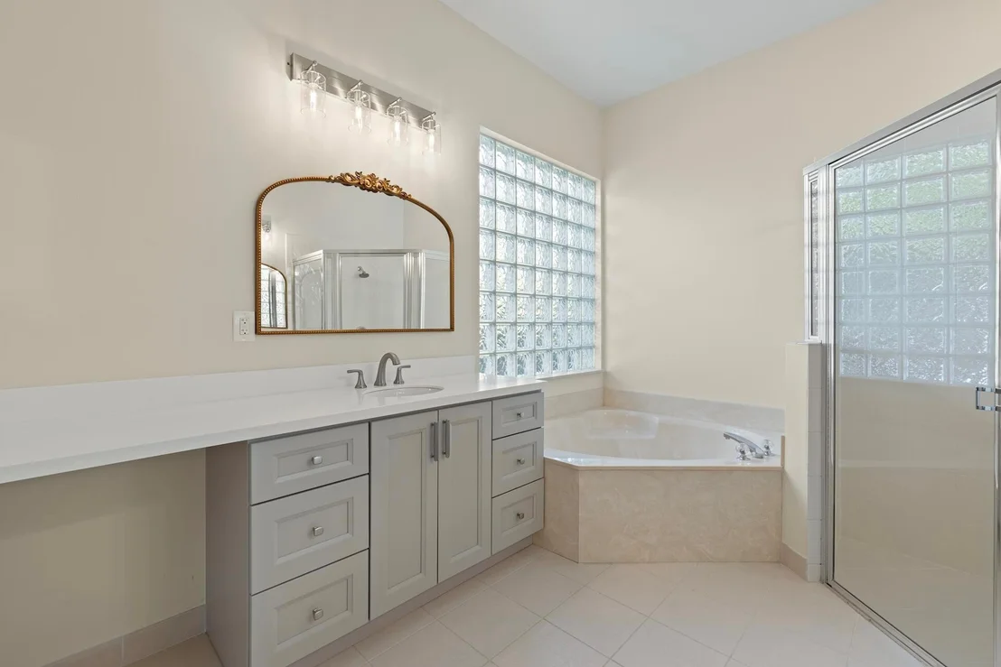Photo of 1370 Beacon Circle