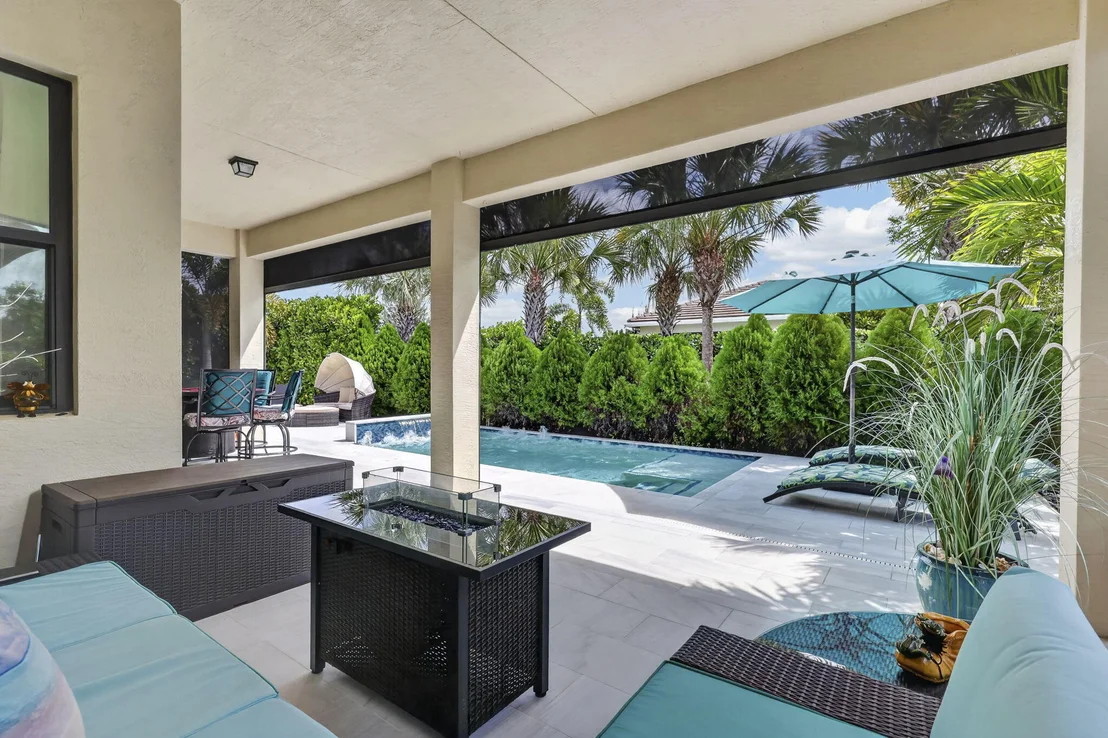 Photo of 16065 Key Biscayne Lane
