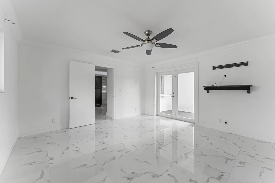 Photo of 599 NW 13th Drive