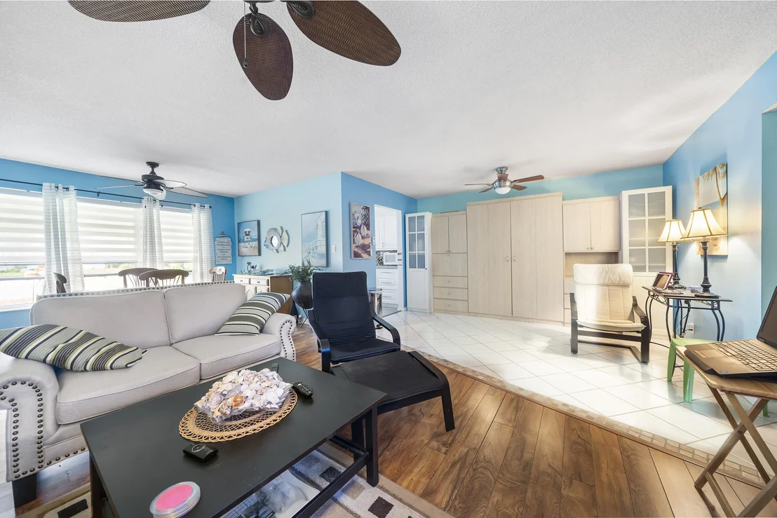 Photo of Unit C at 560 High Point Drive