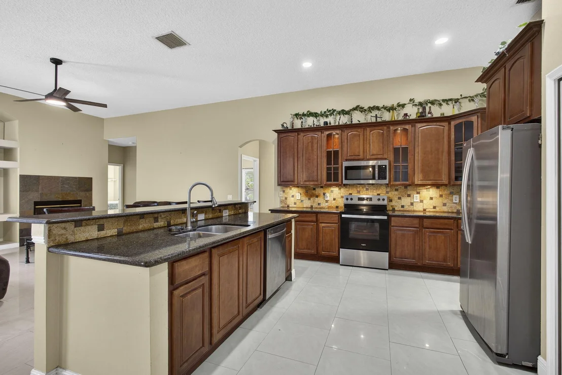 Photo of 17044 N 72nd Rd Road N
