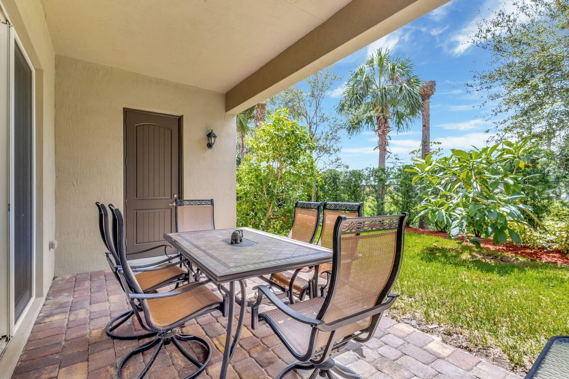 Photo of 6873 Langdon Way
