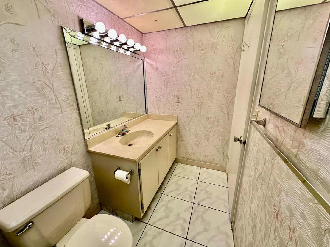 Photo of 5483 VIBURNUM Circle
