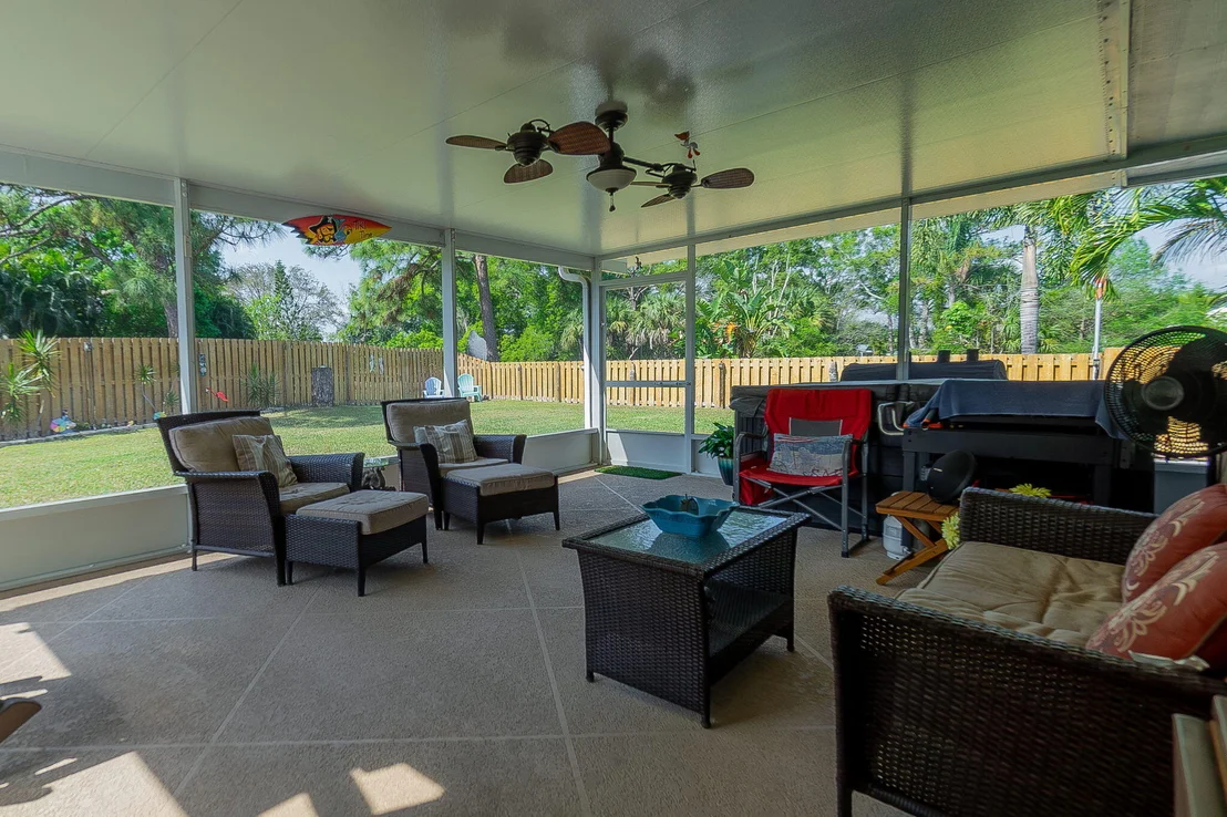 Photo of 5580 SE Paramount Drive