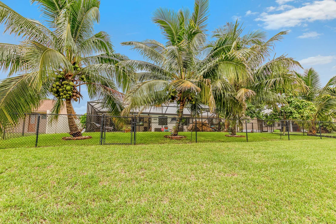 Photo of 664 Juniper Place