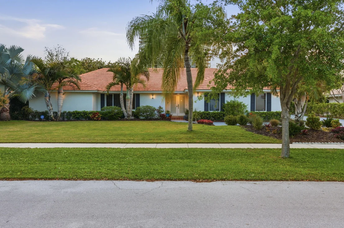 Photo of 2001 Embassy Drive