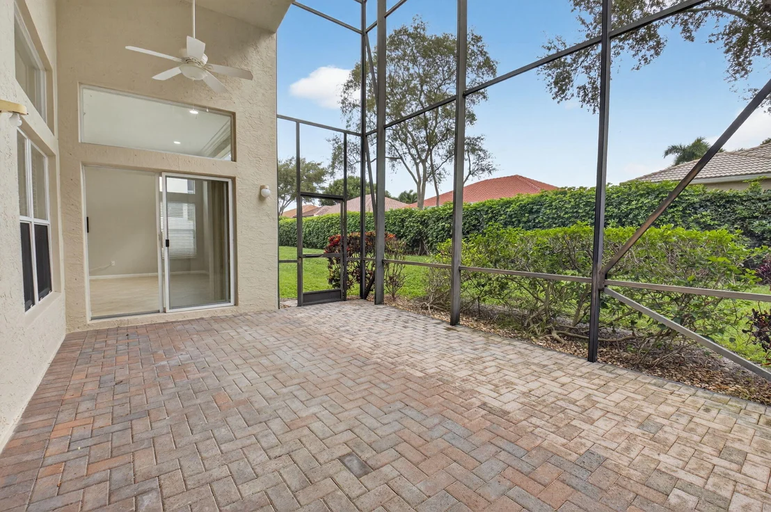 Photo of 7232 Morocca Lake Drive