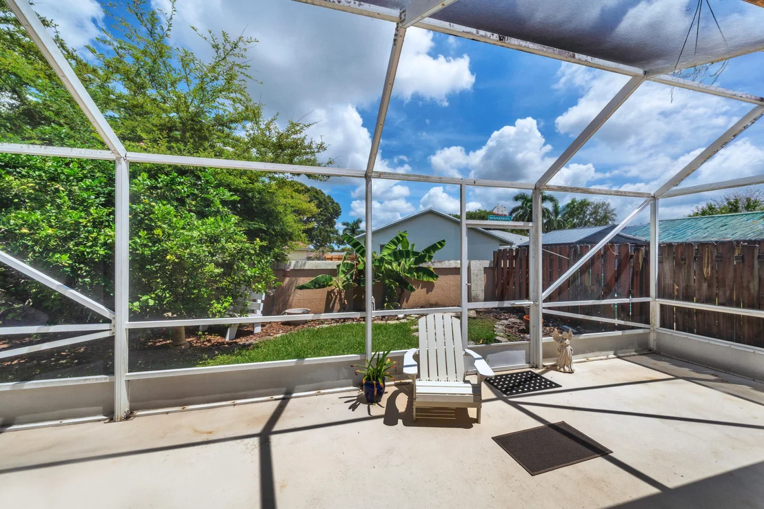 Photo of 4255 NW 1st Drive