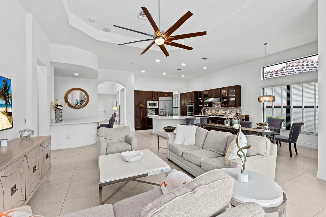 Photo of 16813 PAVILION Way