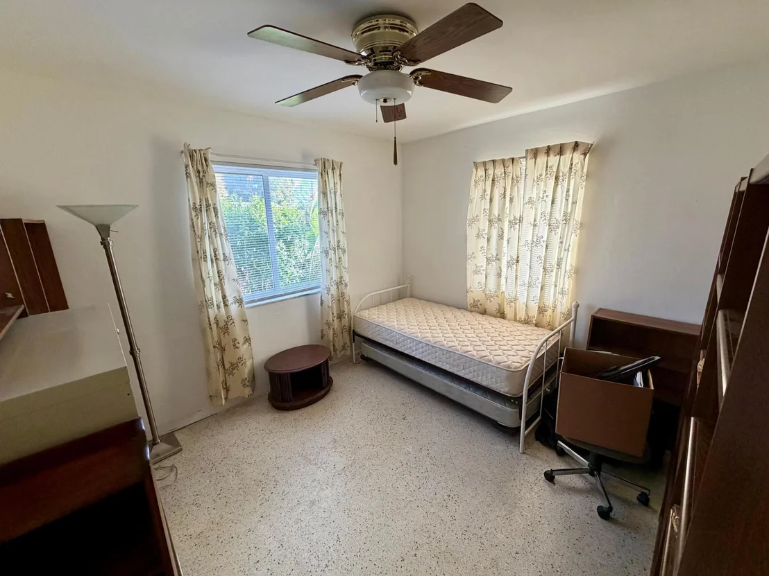 Photo of 360 Forest Hill Boulevard