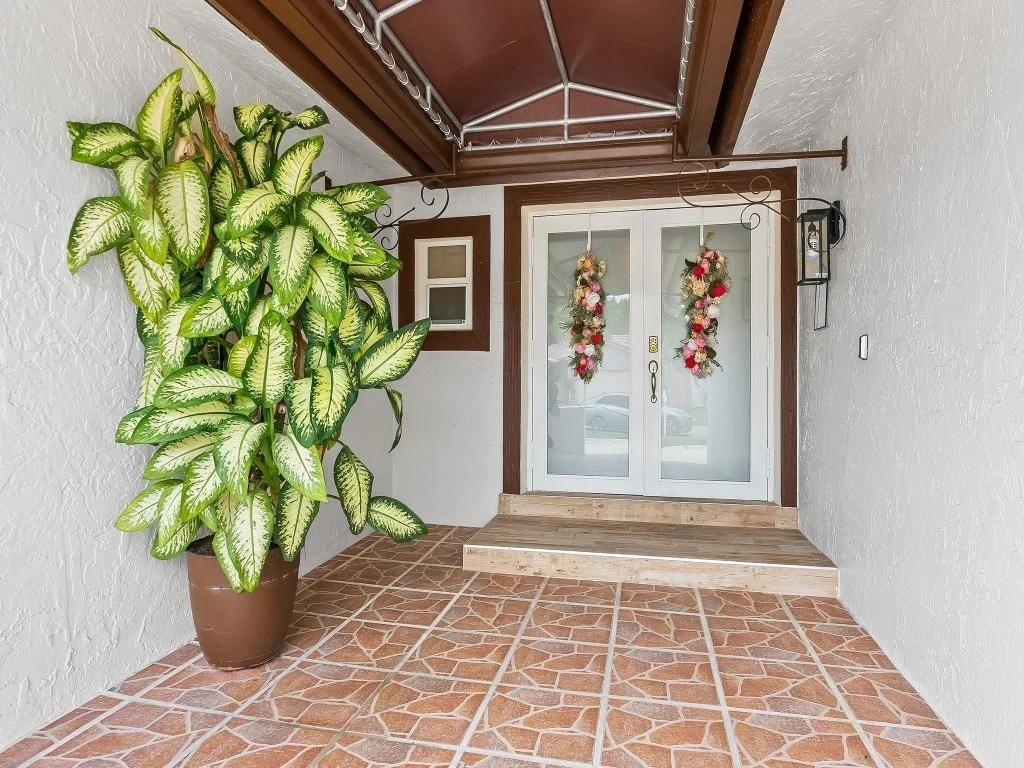 Photo of 6440 NW 201st Terrace