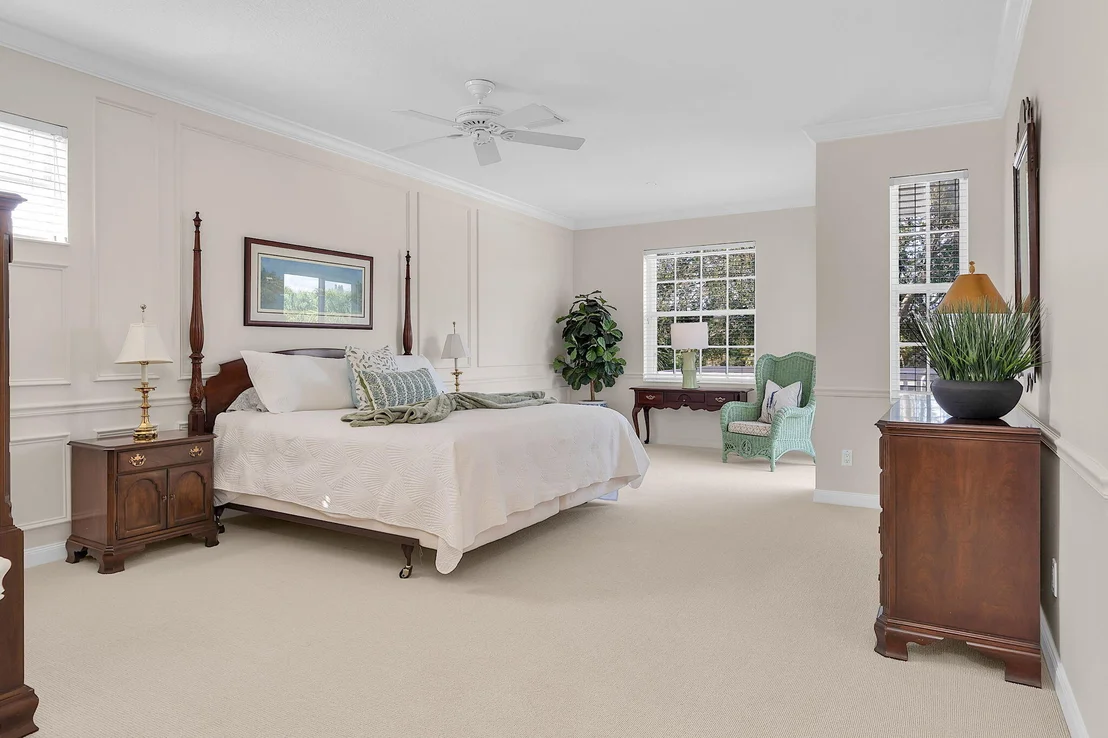 Photo of 216 Barbados Drive
