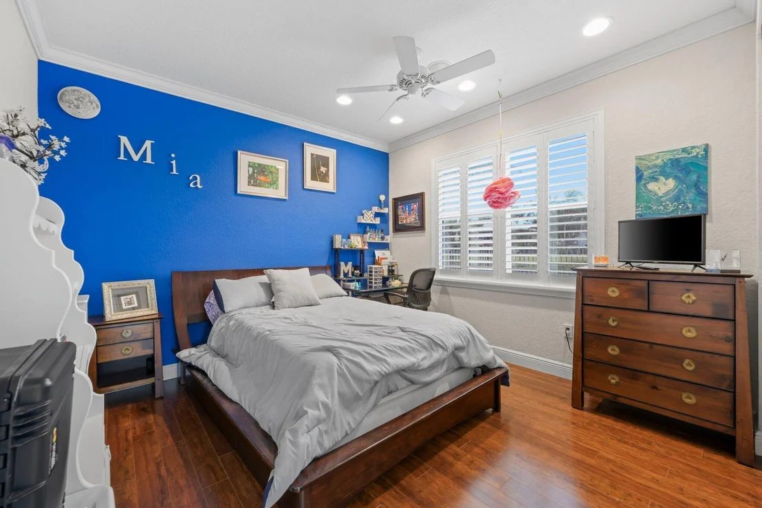 Photo of 10812 Castle Oak Drive