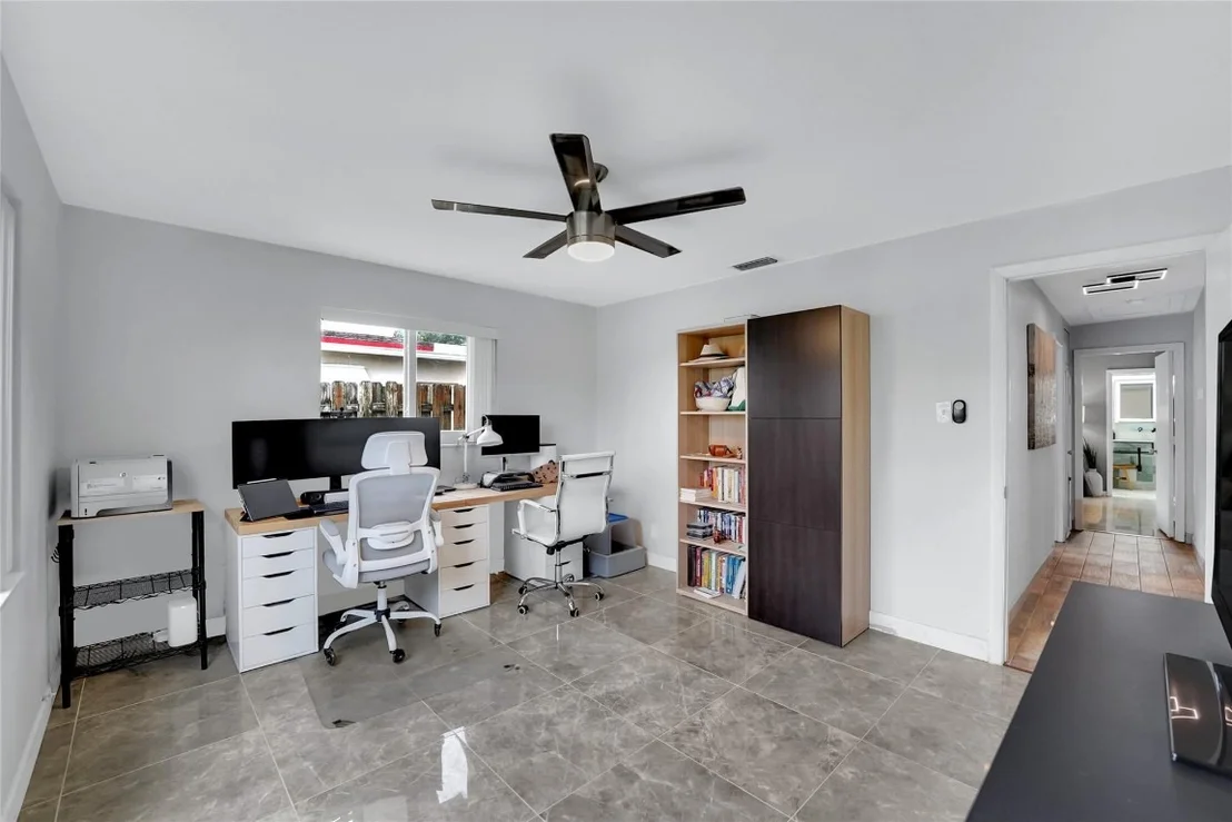 Photo of 6972 NW 5th Place