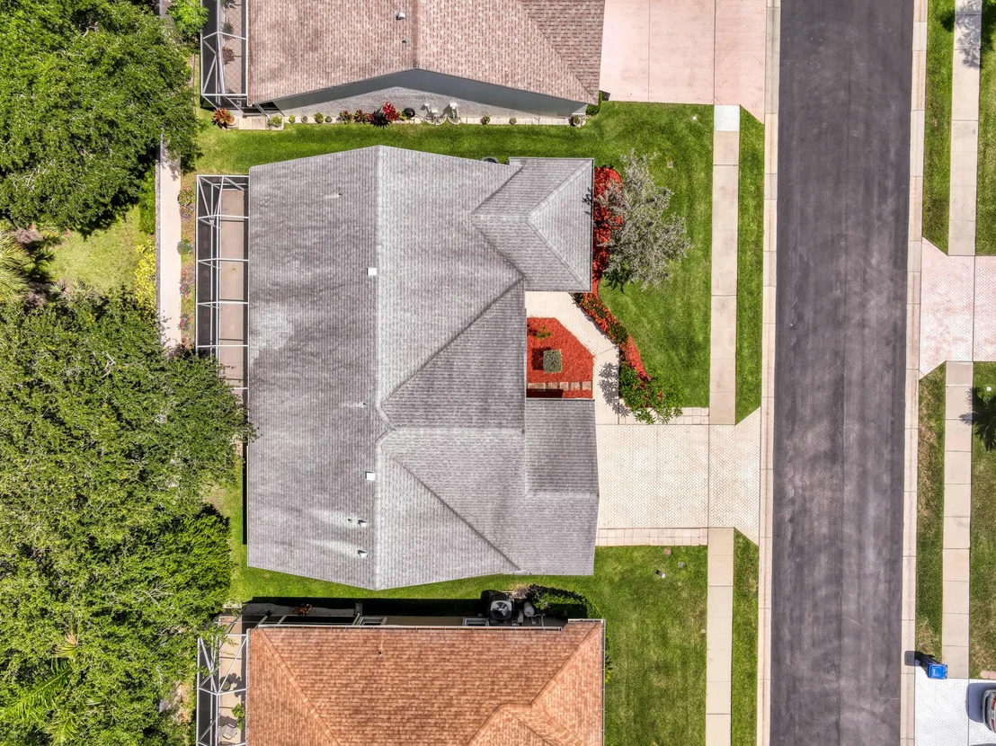 Photo of 252 Moccasin Trail W