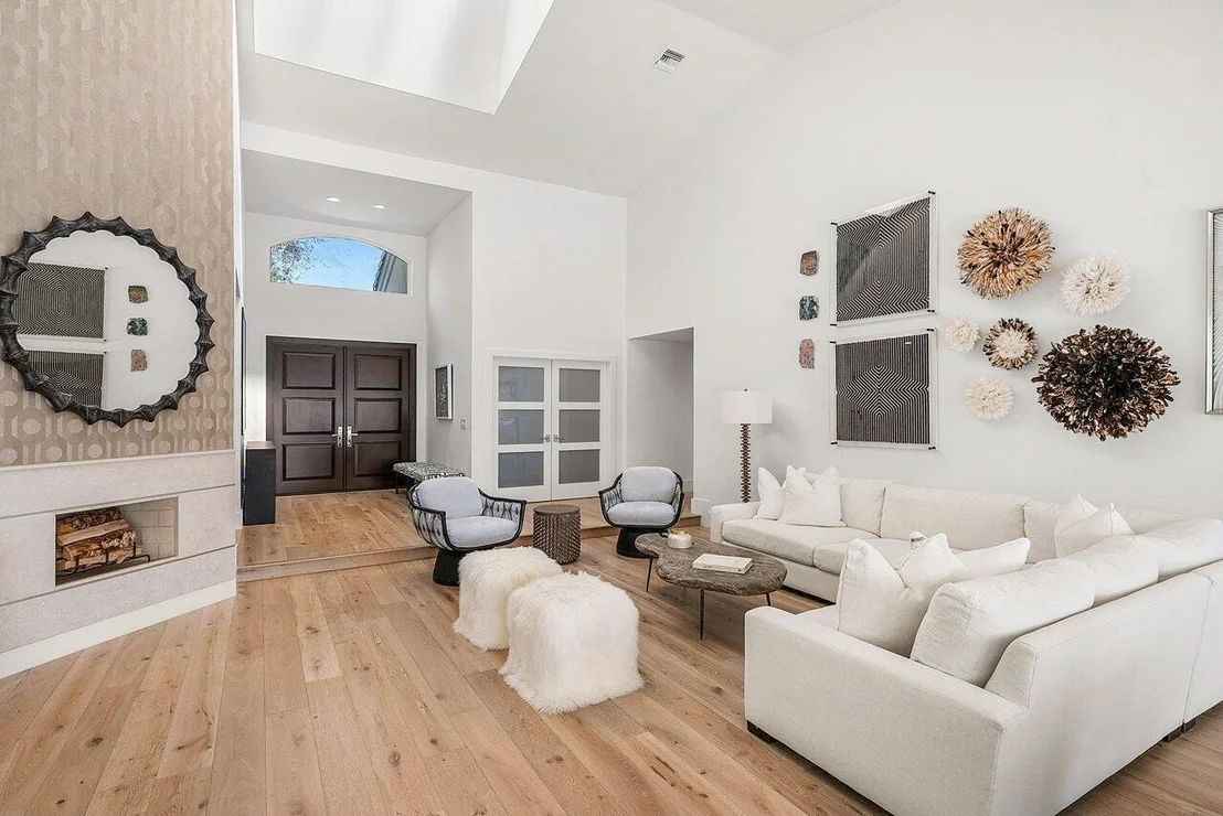 Photo of 215 Island Drive