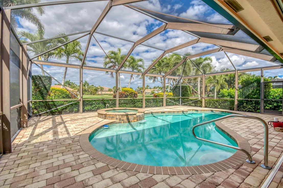 Photo of 10565 La Strada
