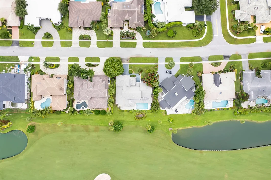 Photo of 3899 Live Oak Boulevard