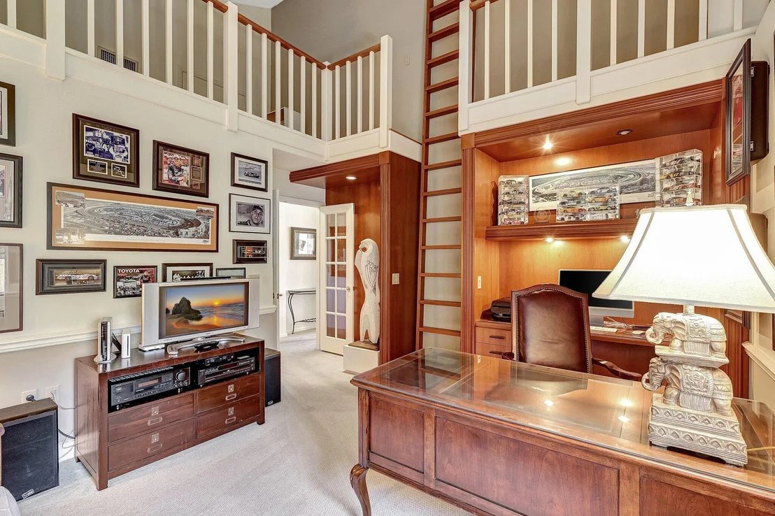 Photo of 315 Ridge Road