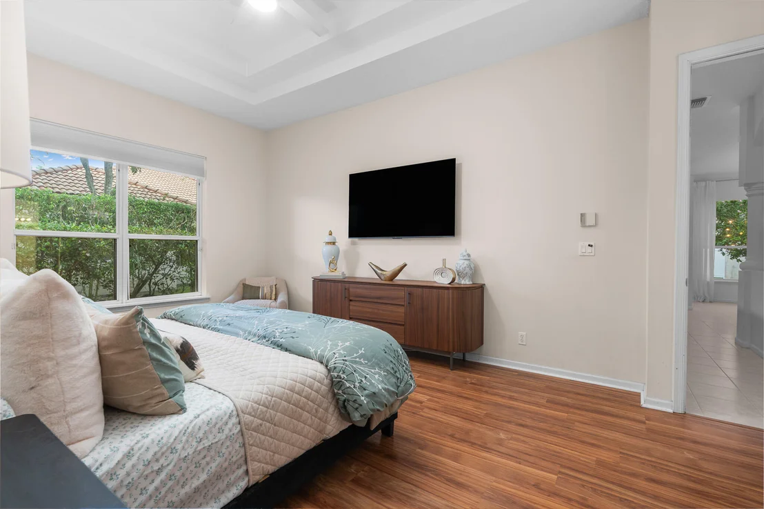 Photo of 8620 HIGH CAY