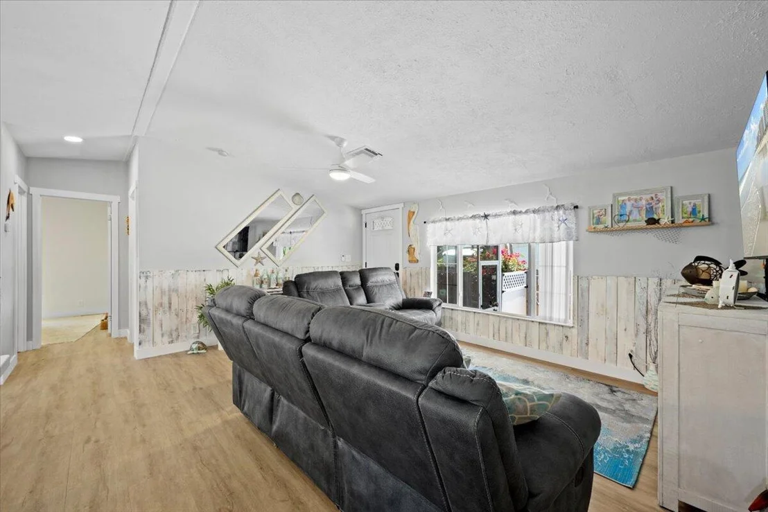 Photo of 7369 SE Eagle Avenue