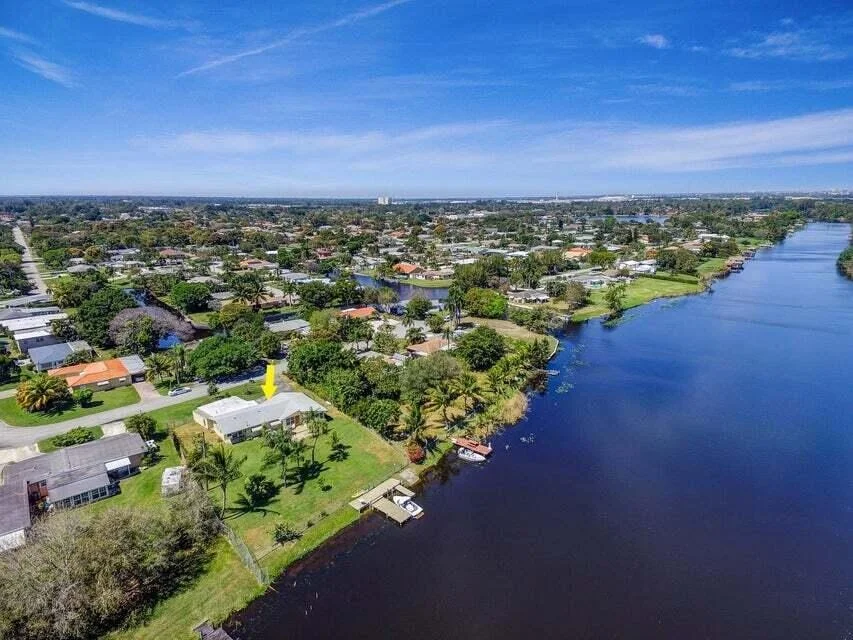 Photo of 6630 Pine Tree Circle
