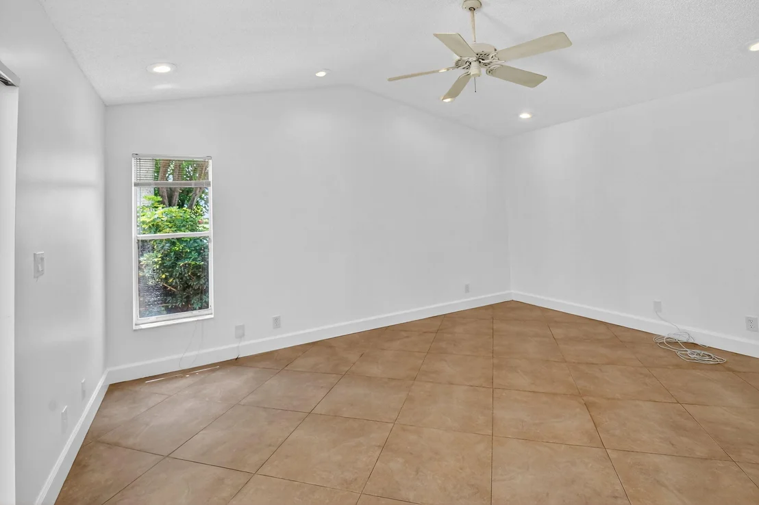 Photo of 21 Swallow Drive