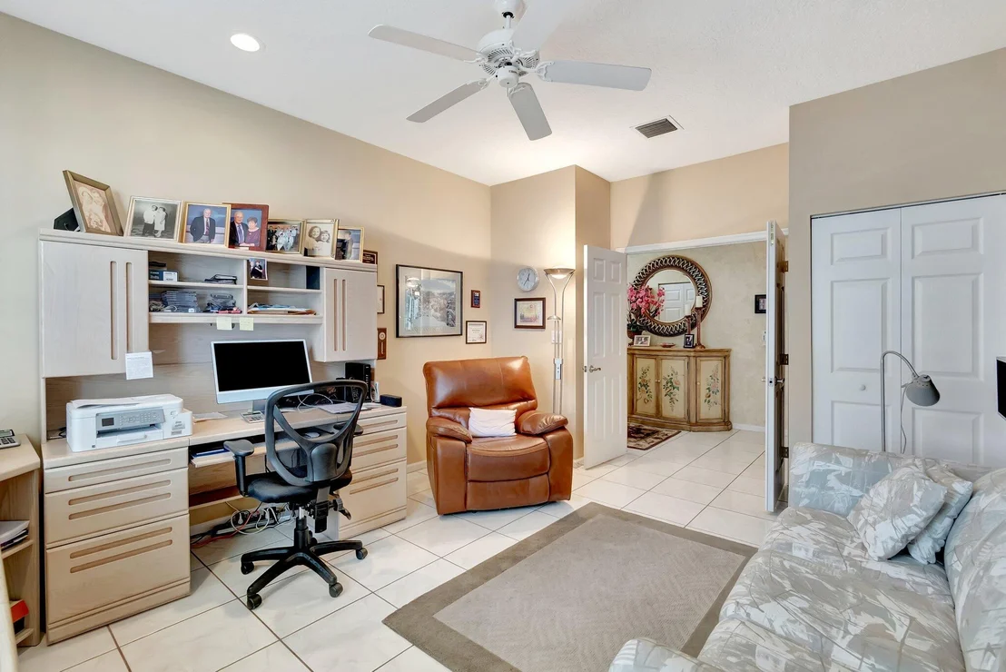 Photo of 5845 Seashell Terrace