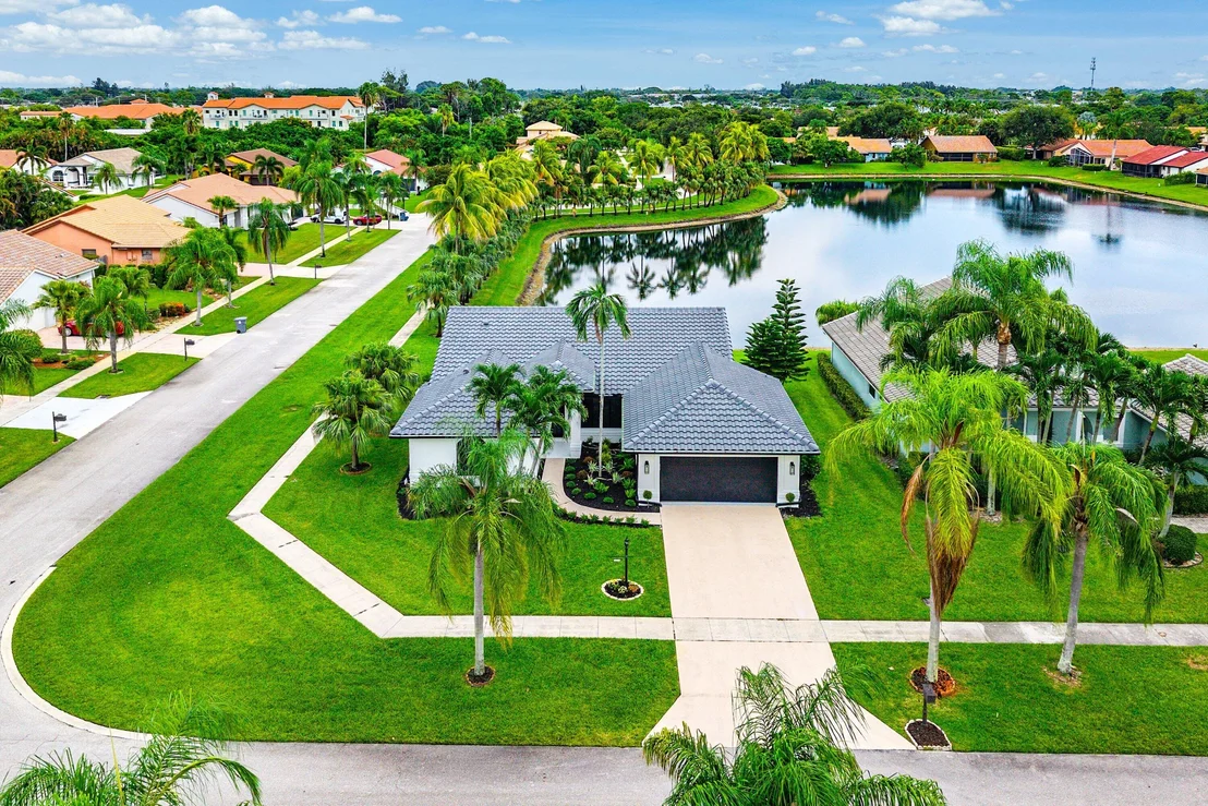 Photo of 5665 Aspen Ridge Circle