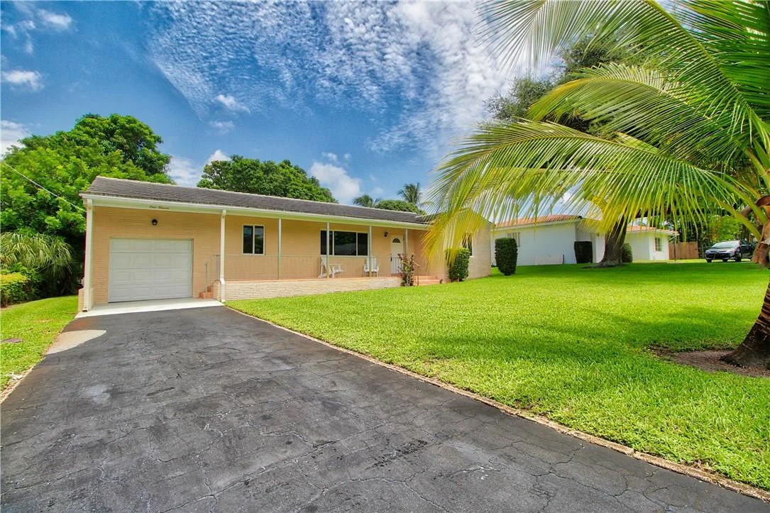 Photo of 111 SE 35th Avenue