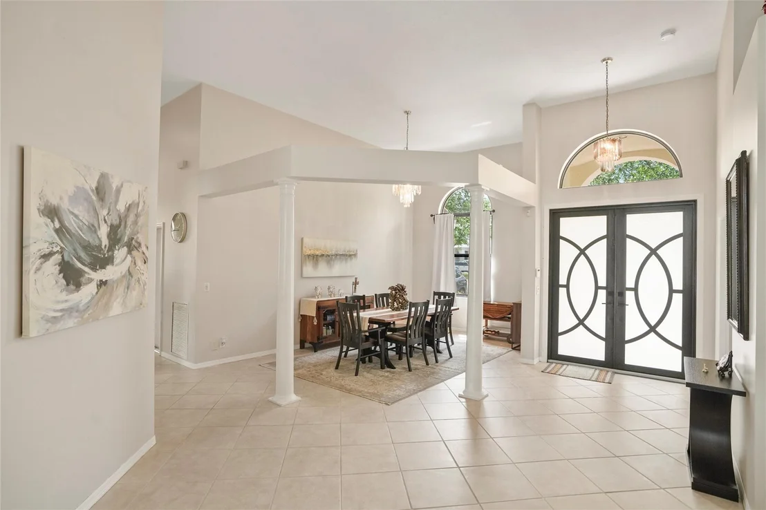 Photo of 16241 Owasco Circle