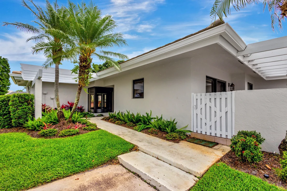 Photo of 3684 Freshwater Drive