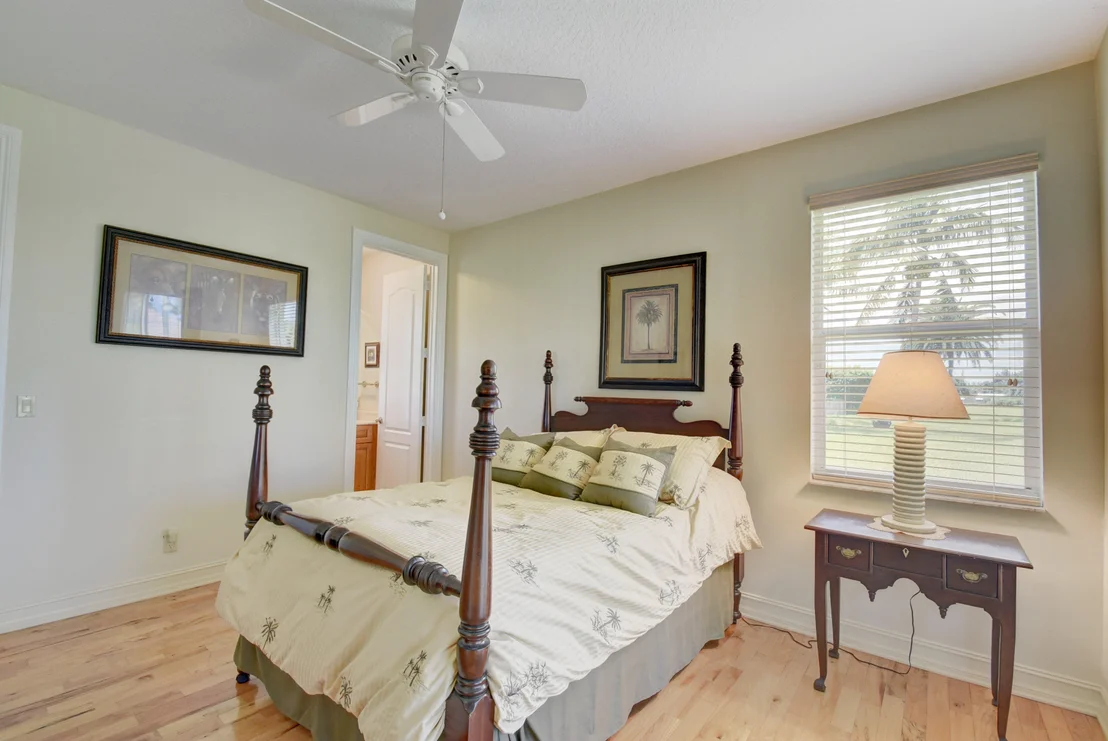 Photo of 137 Turnberry Drive