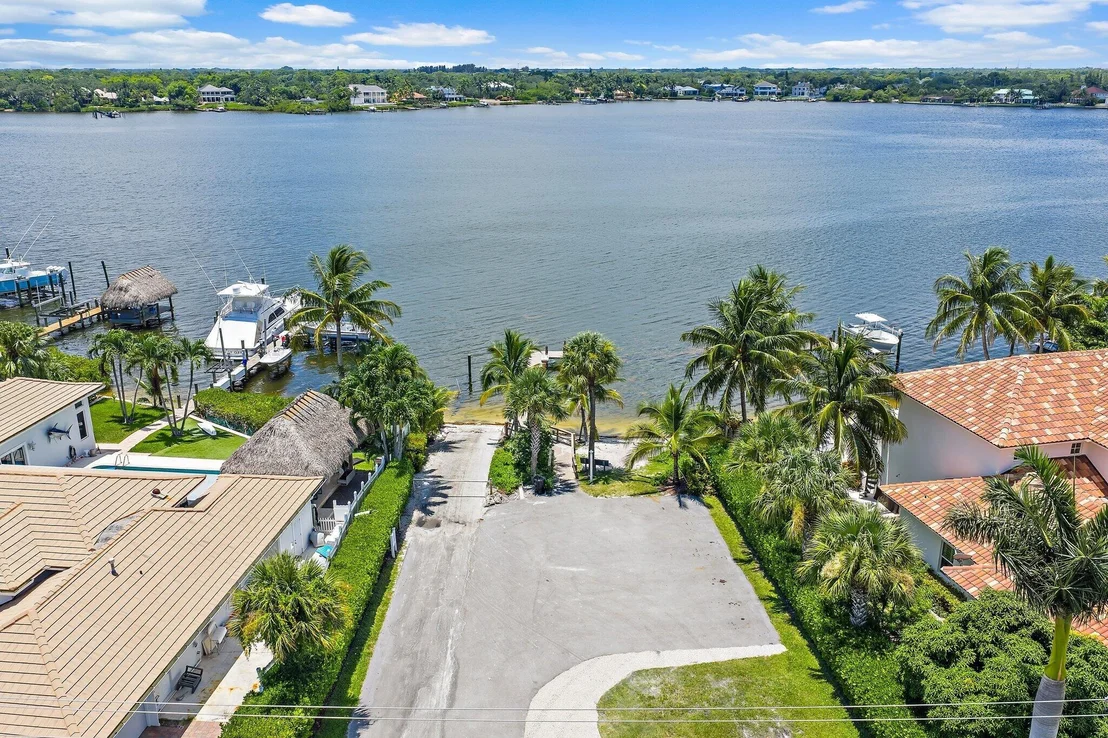 Photo of 86 Golfview Drive