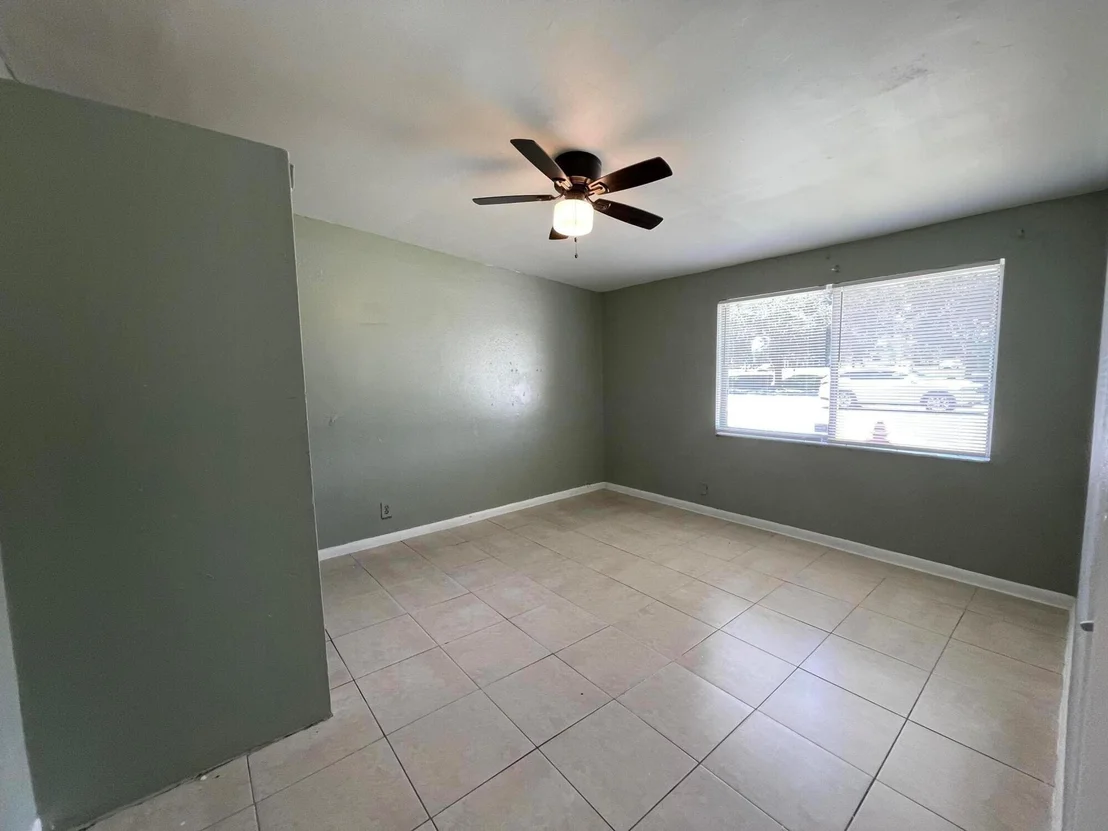 Photo of 3690 Seacrest Boulevard