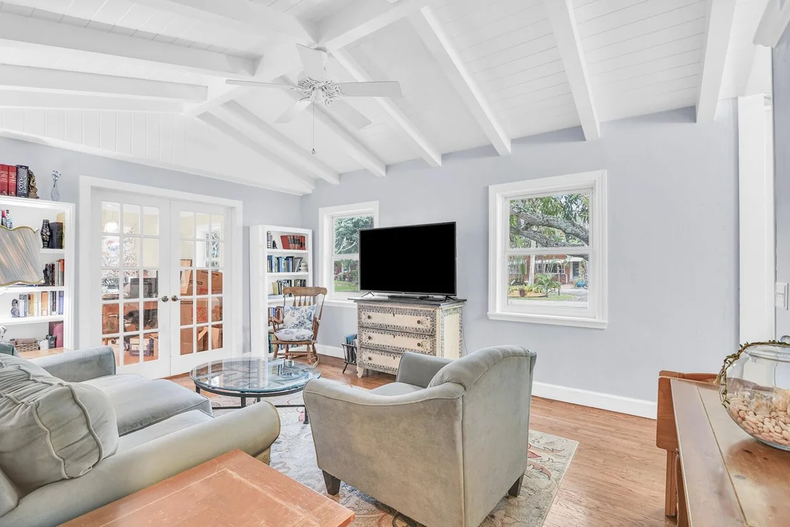 Photo of 3203 Palm Drive
