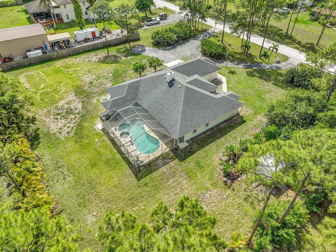 Photo of 14541 68th Street N