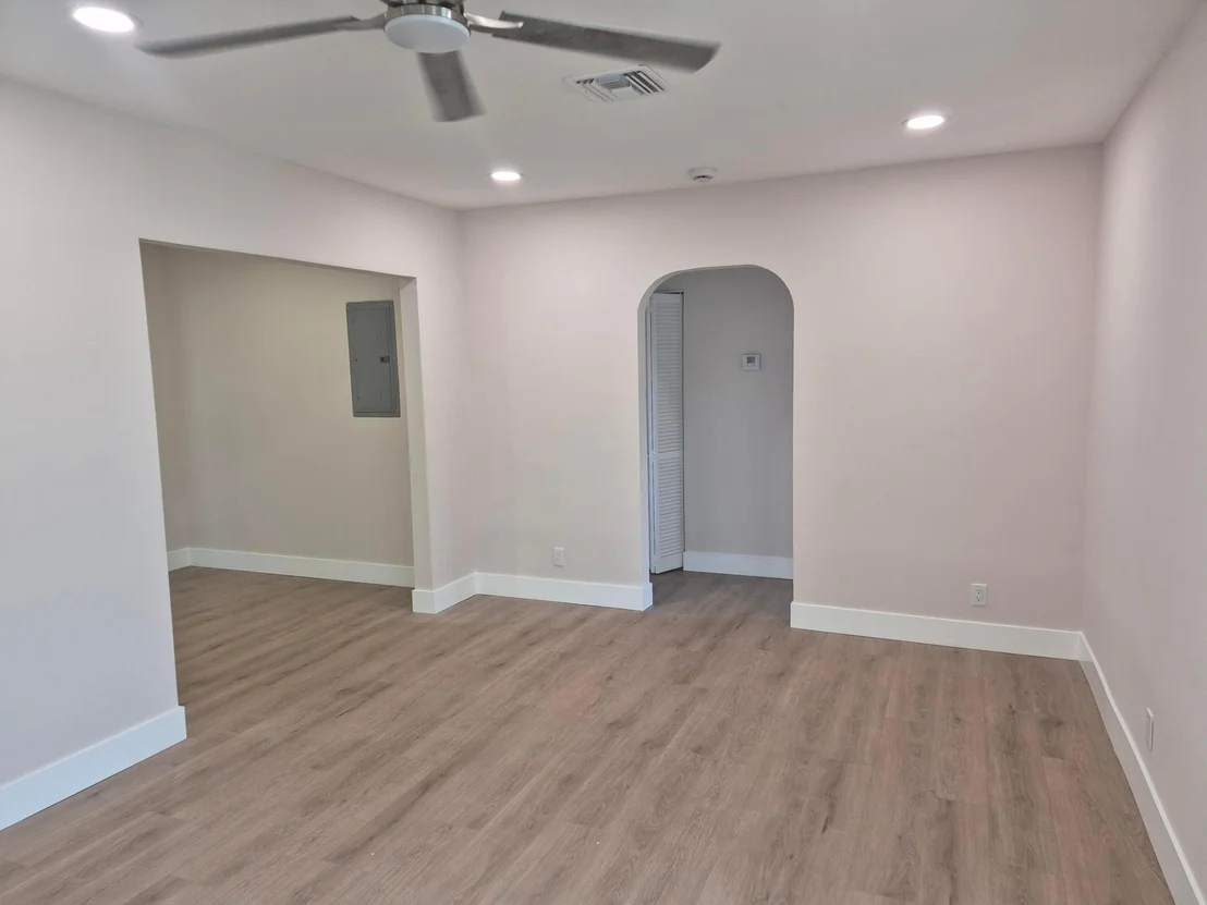 Photo of 707 Hampton Road