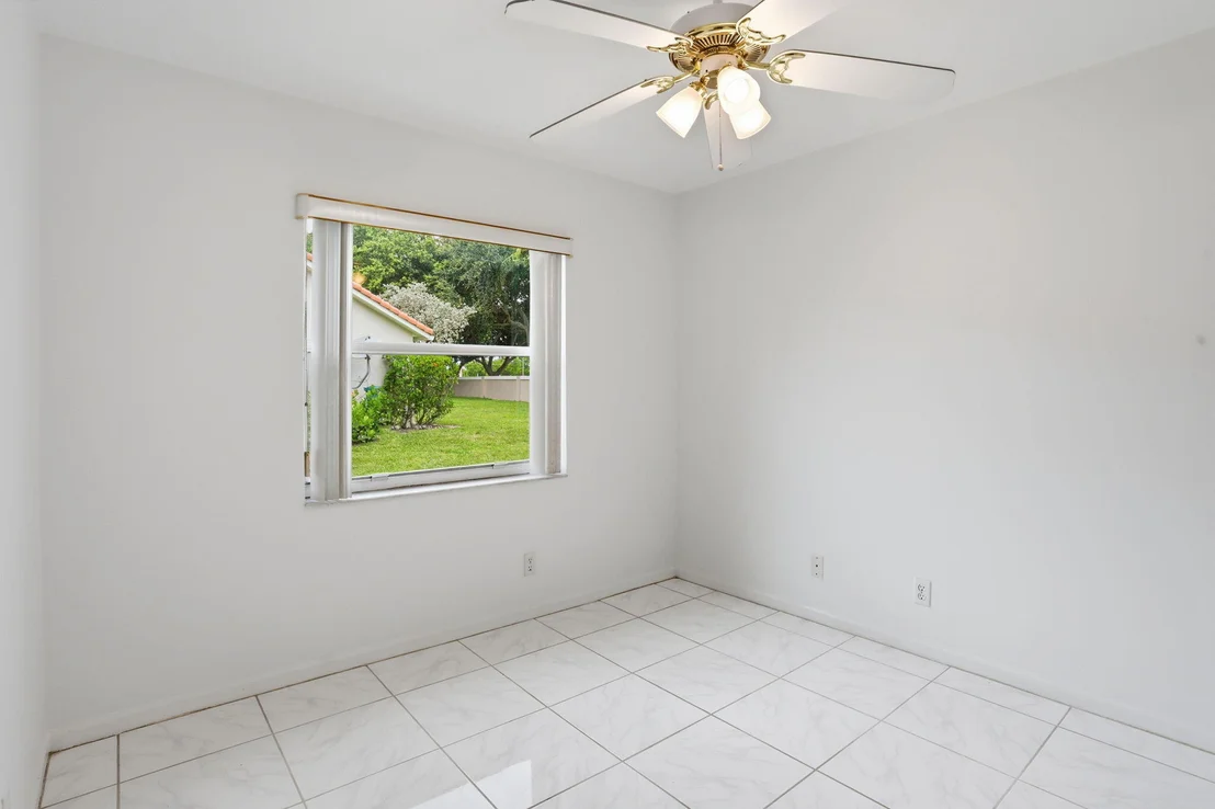Photo of 18 Sausalito Drive