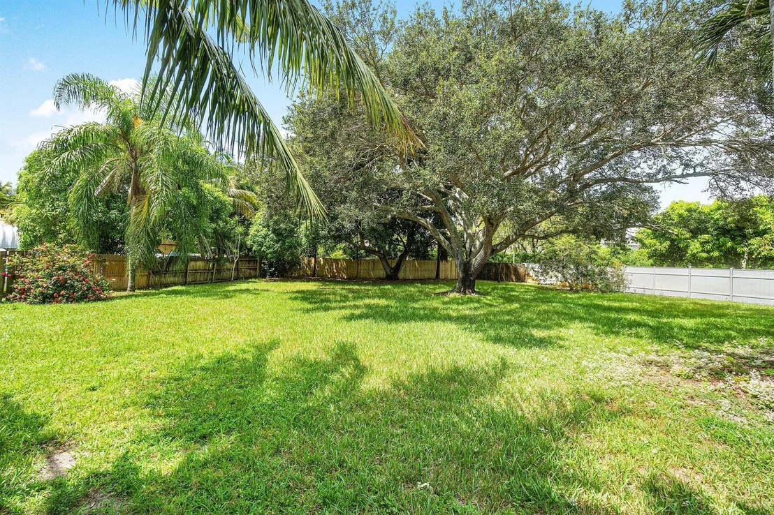 Photo of 6902 Athena Drive