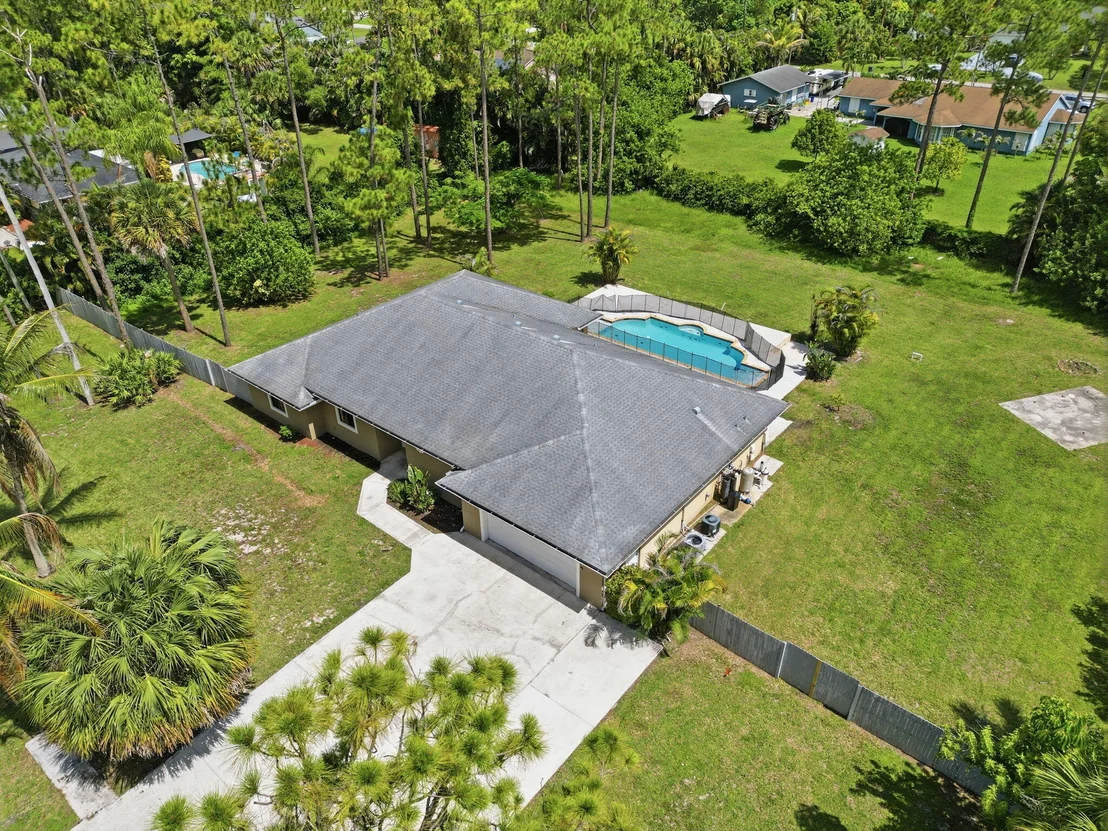 Photo of 15731 85th Road N