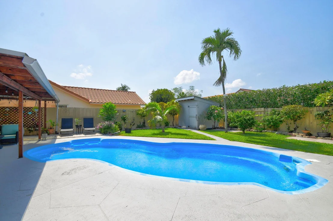 Photo of 5817 Laurel Green Circle