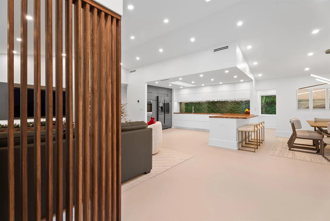 Photo of 1175 Bounty Boulevard