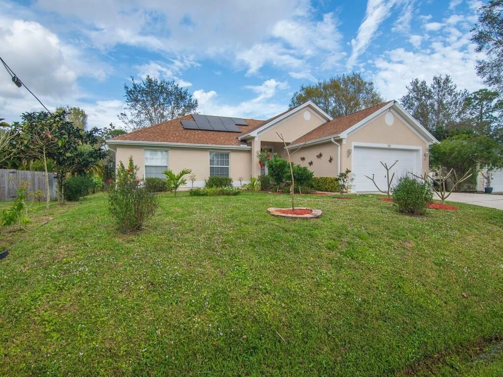 Photo of 761 Rolling Hill Drive