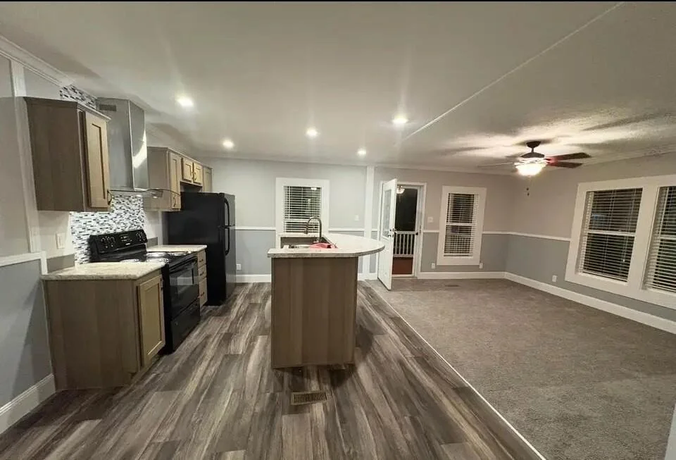Photo of 76 Sandhill Boulevard