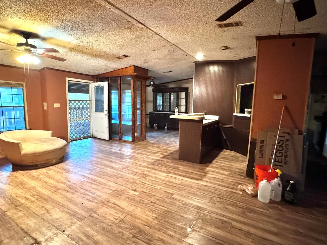 Photo of 6300 NE 7th Street