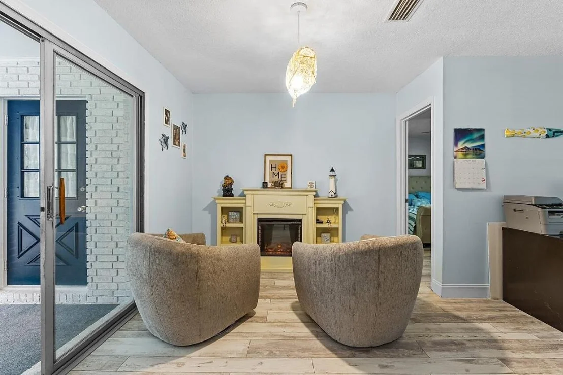 Photo of 2801 Grove Drive